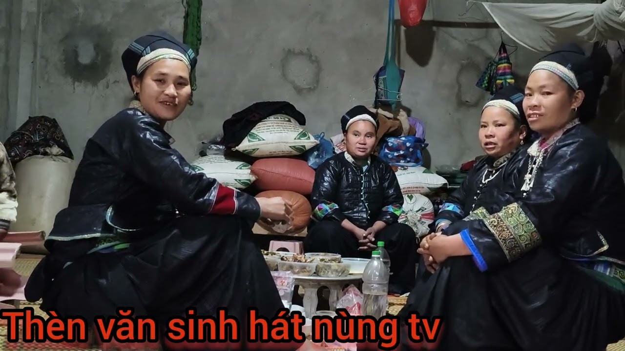hát nùng nhỉnh Bã tứi