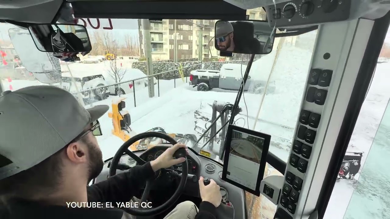 ** Snow Plowing residential complex / Cockpit View ** VOLVO L70H W/ JROD-Z Blade 10'-22'