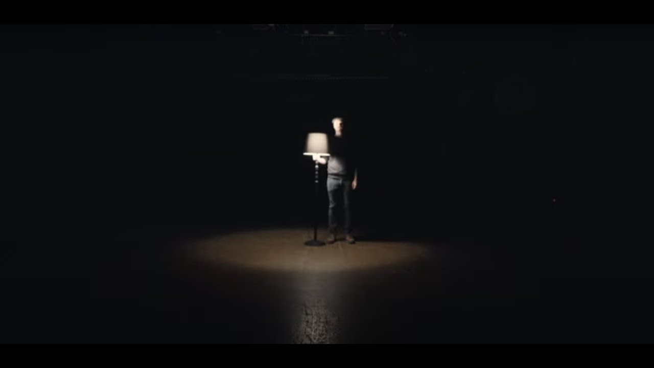 Frau Ruth - Landschulheim [Official Video]