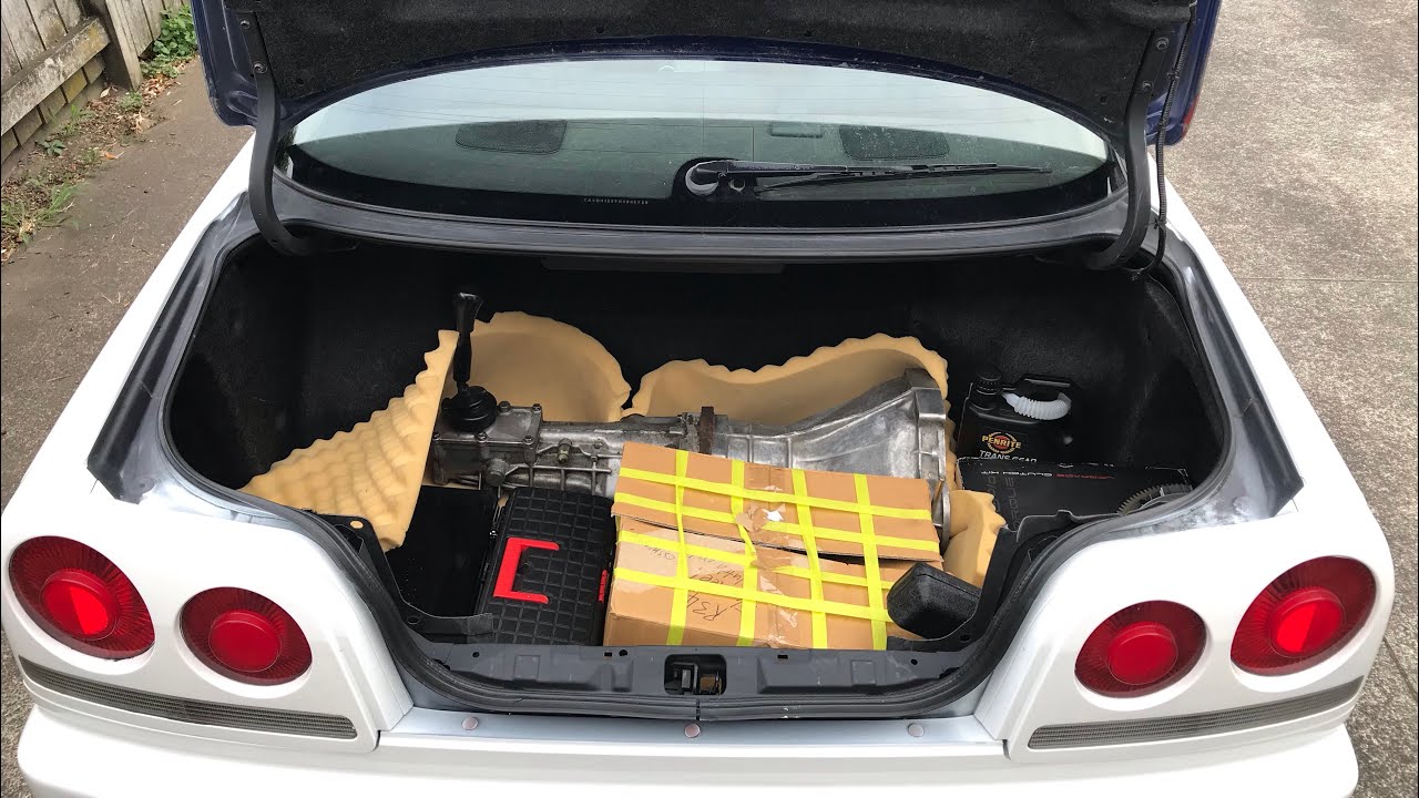 Nissan Skyline R34 (Sedan) Manual Conversion 🚖