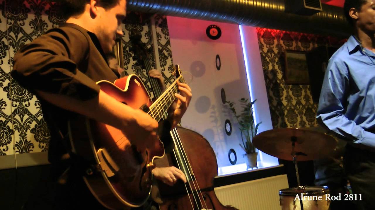 Gilad Hekselman Quartet - Nothing Personal (2012)