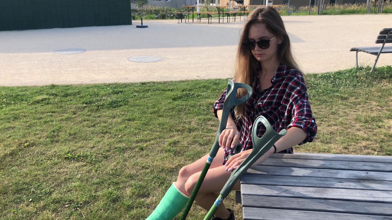 Caren Blue beim Schüsspark   Trailer