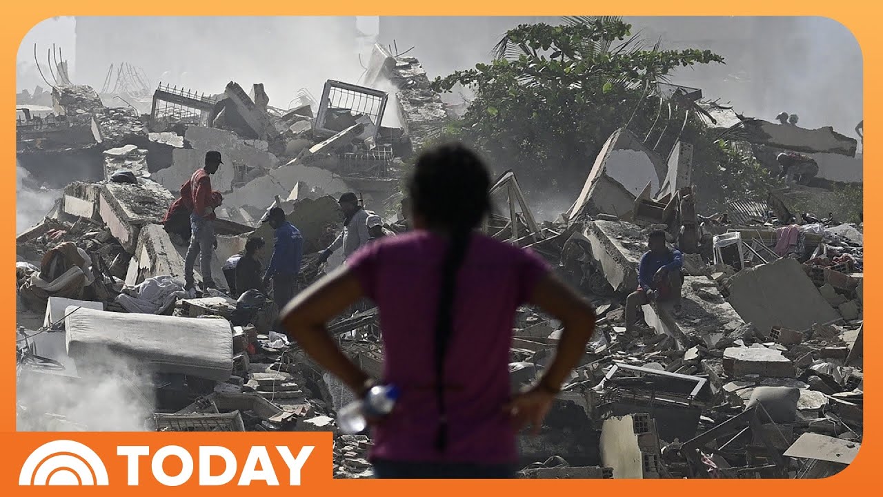 Images Show Massive Devastation From Venezuela Earthquakes