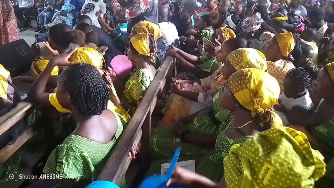 CHOJEUCHO femme KIMESO TSHÉLA 