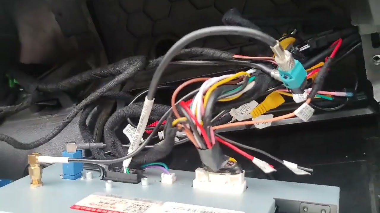 AUDI Q7 MMIG 3G Radio Upgrade installation