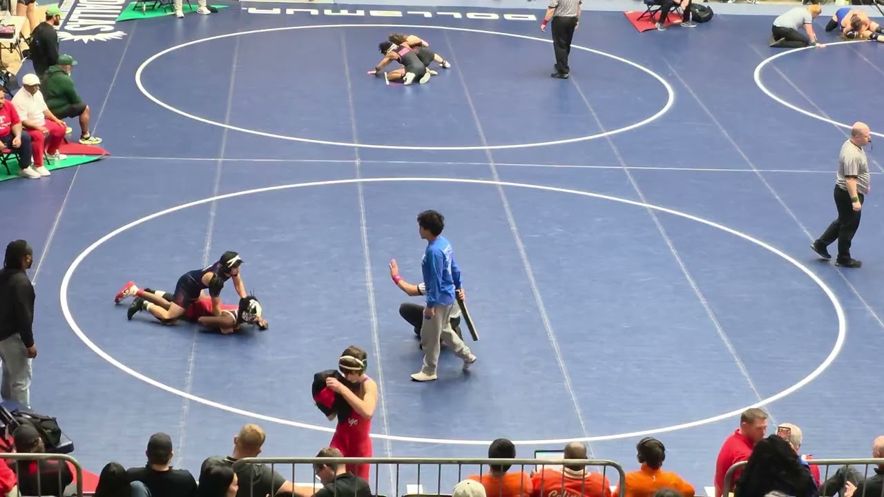 UIL Boys Regions 2-5A Eli 132 lbs Cons Rd. 1