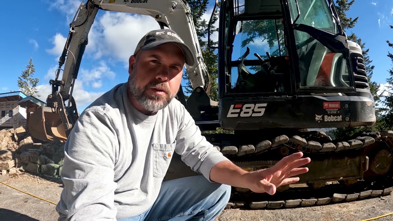 Замена натяжителя гусеницы экскаватора Bobcat
