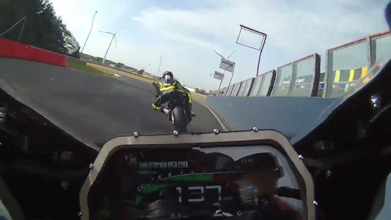 zolder r1 2/10/23 crash/lowside
