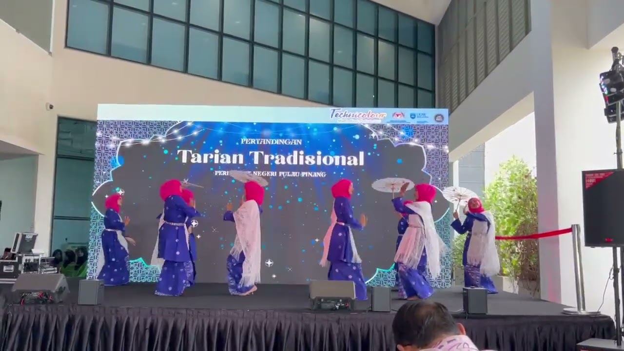 PERTANDINGAN TECHMULTICOLOR DI UOW BATU KAWAN  SMK ( P) SRI MUTIARA 2025