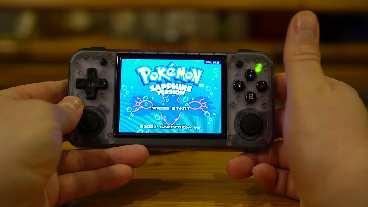 Anbernic RG35XX H + Pokémon Sapphire - Gameplay Game Boy Advance