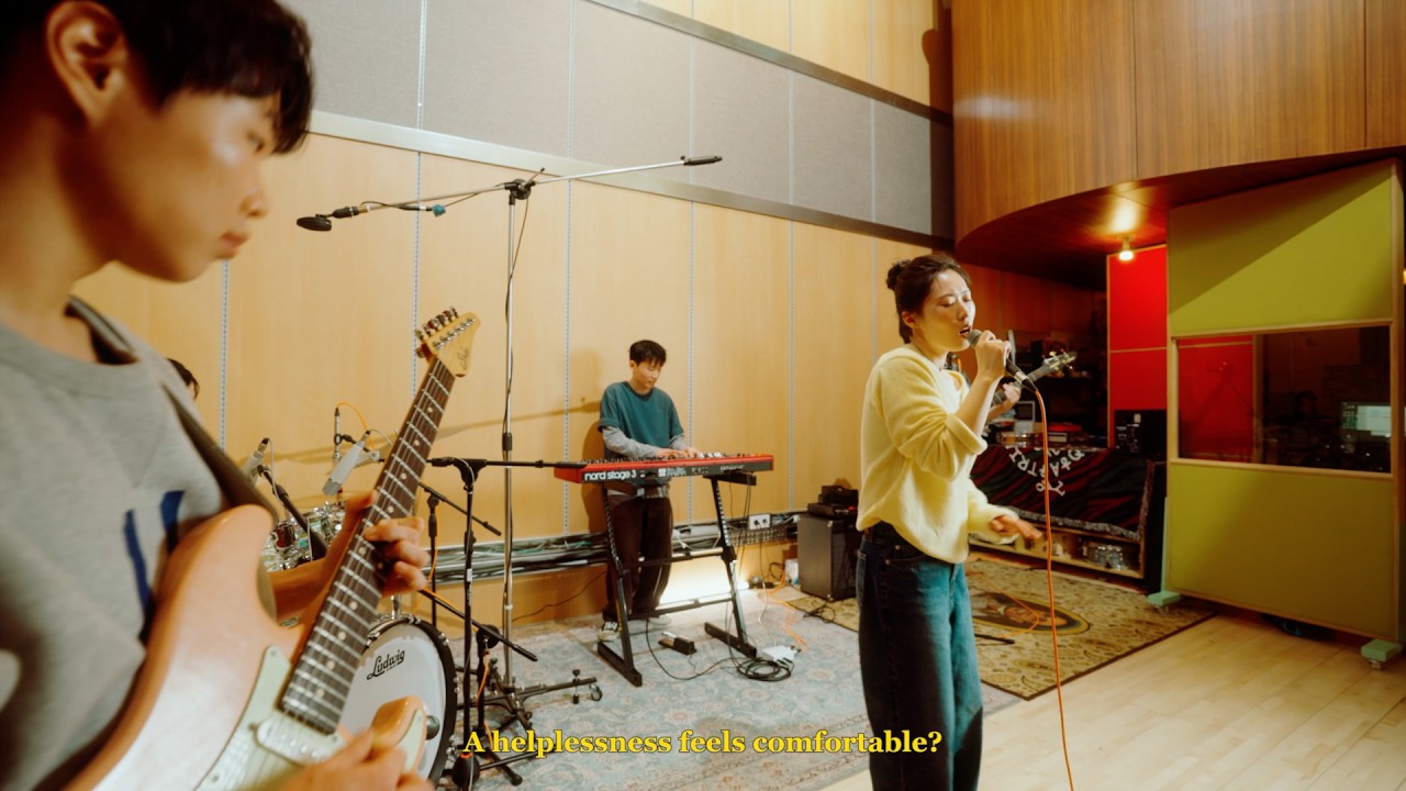 Sunsat - Dream [Live Clip]