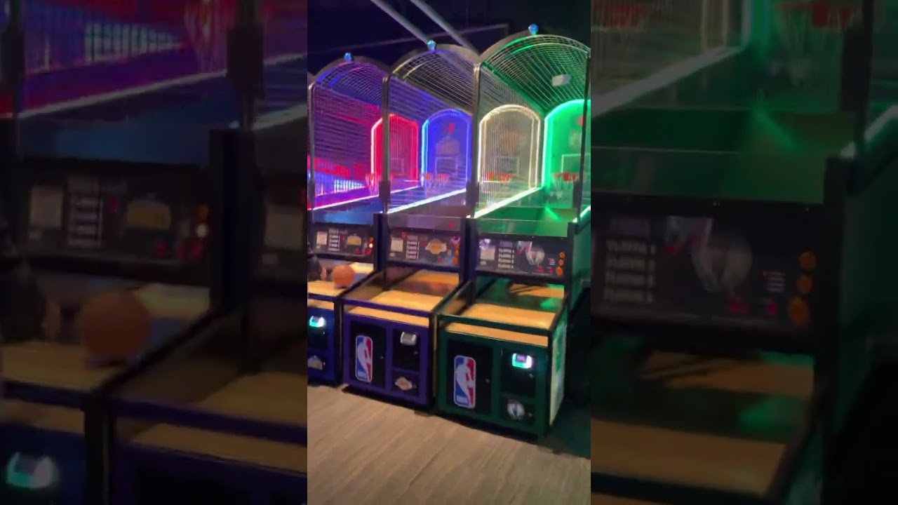 Tour of For The Win arcade at Lucky Strike in Denver, CO (filmed January 2023)
