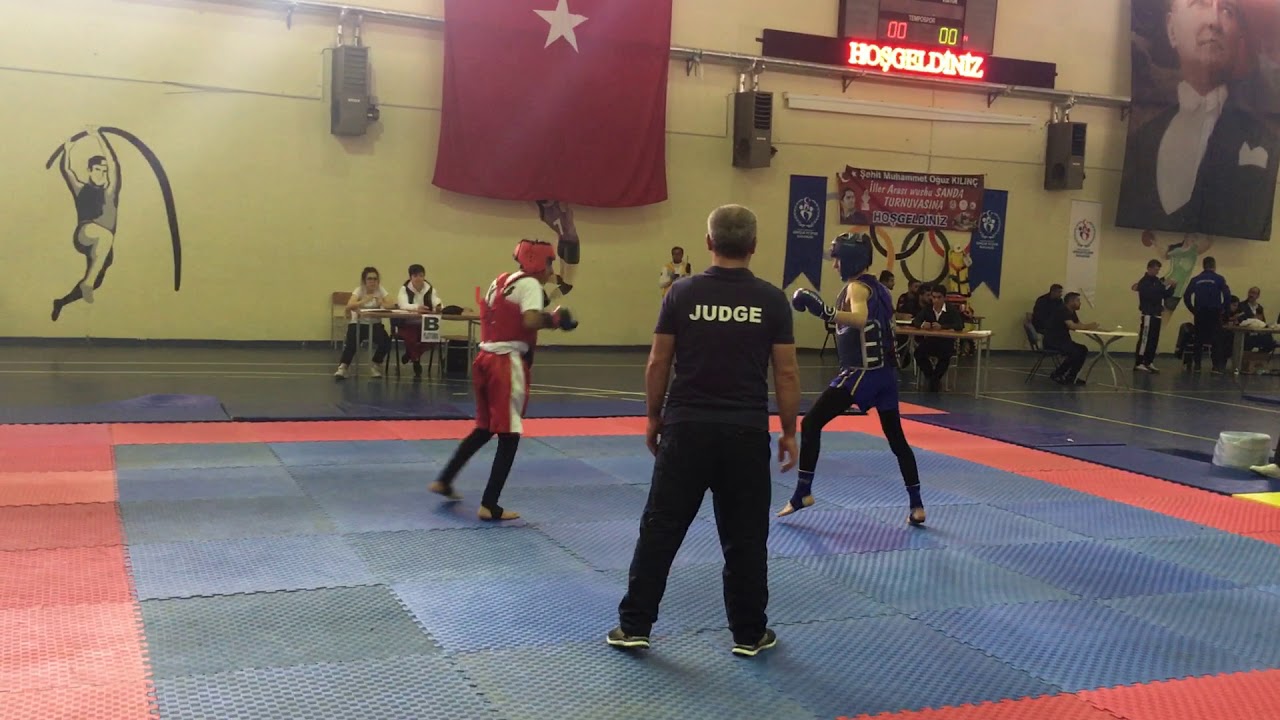 GENÇLER 55 KG KIRMIZI KÖŞE WUŞHU SANDA BİTLİS( CAS FIGHTCLUP)