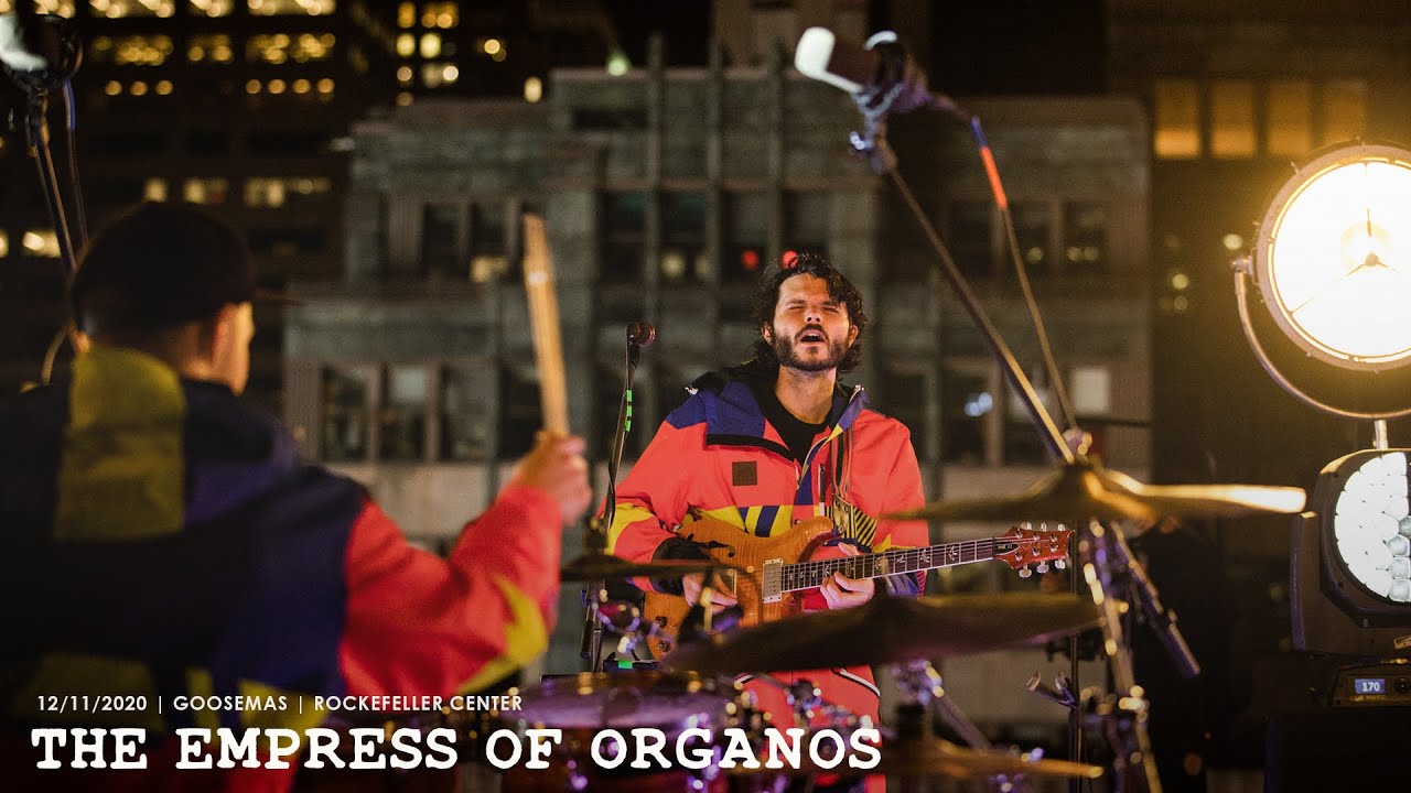 Goose - The Empress of Organos - Goosemas, Rockefeller Center, NYC 12/11/20