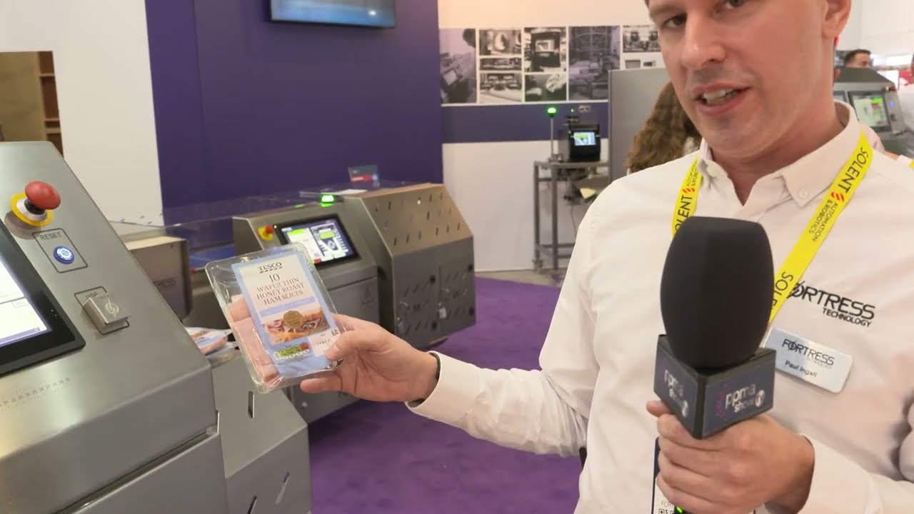 Fortress demonstrate the  Vyper Vision label inspection system live at PPMA 2025