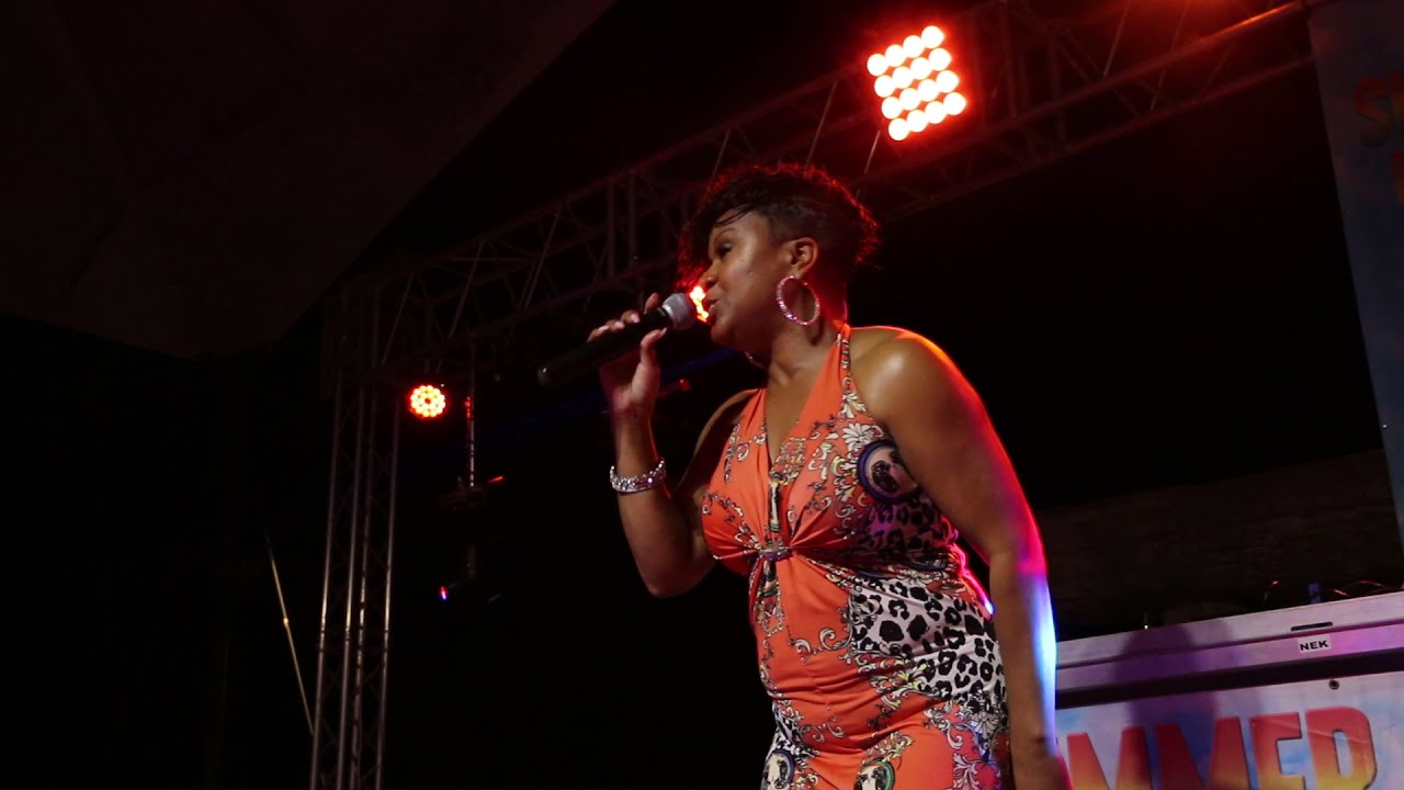 Tracy Hamlin - Can't Stop This Feeling   Live Summer Breeze Soul Week Corfu