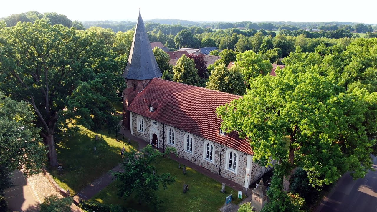 Selsingen, mein Heimatort in Niedersachsen / 4K Luftaufnahme / Ankündigung nächstes E-Bike Video.
