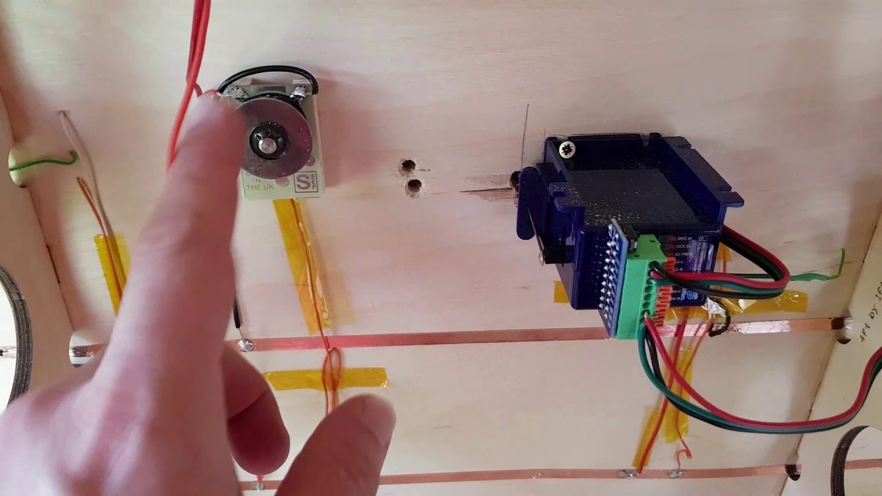 Toggle switched DCC point motors
