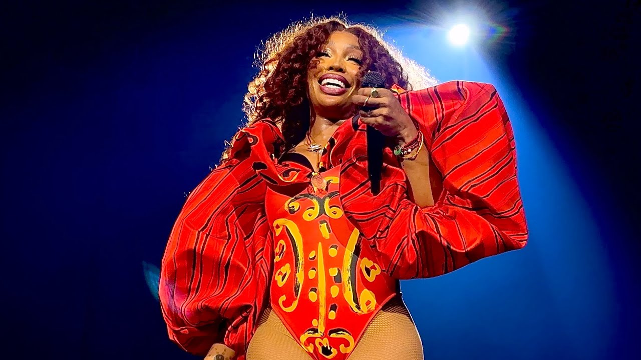 SZA - Blind (Live from Grand National Tour 2025, Barcelona, Spain)