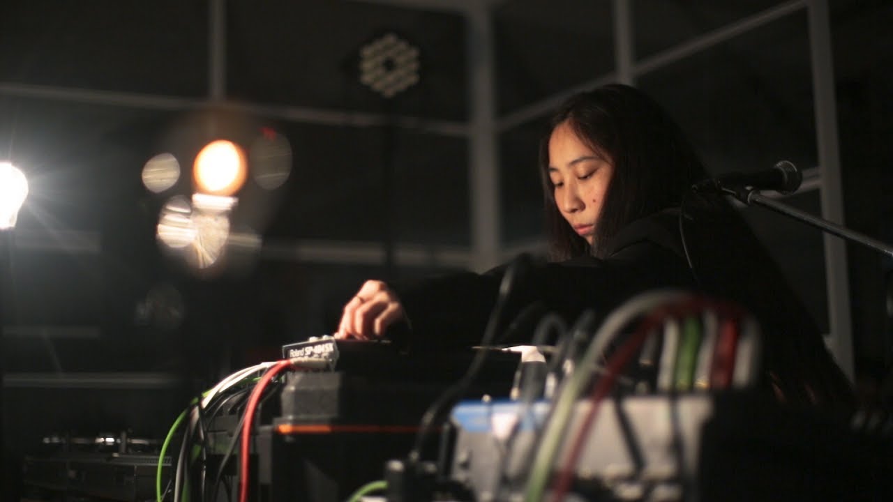 小林うてな LIVE&INTERVIEW at「agnes b. le kiosque curated by NYLON JAPAN」