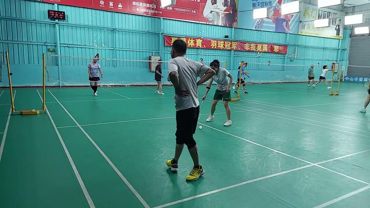 Badminton game, Zhongshan, China 3 1 26 5