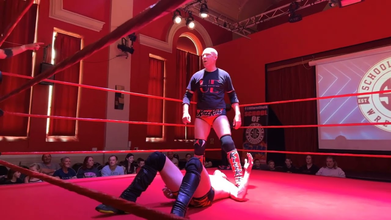 KittKat and JP Daydream vs Knuckles and Callum Crews