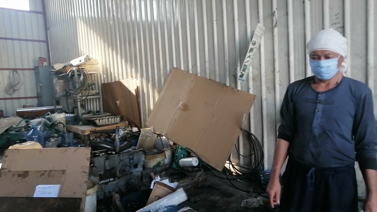 crankshaft washing and installing QST30 CUMMINS ENGINE