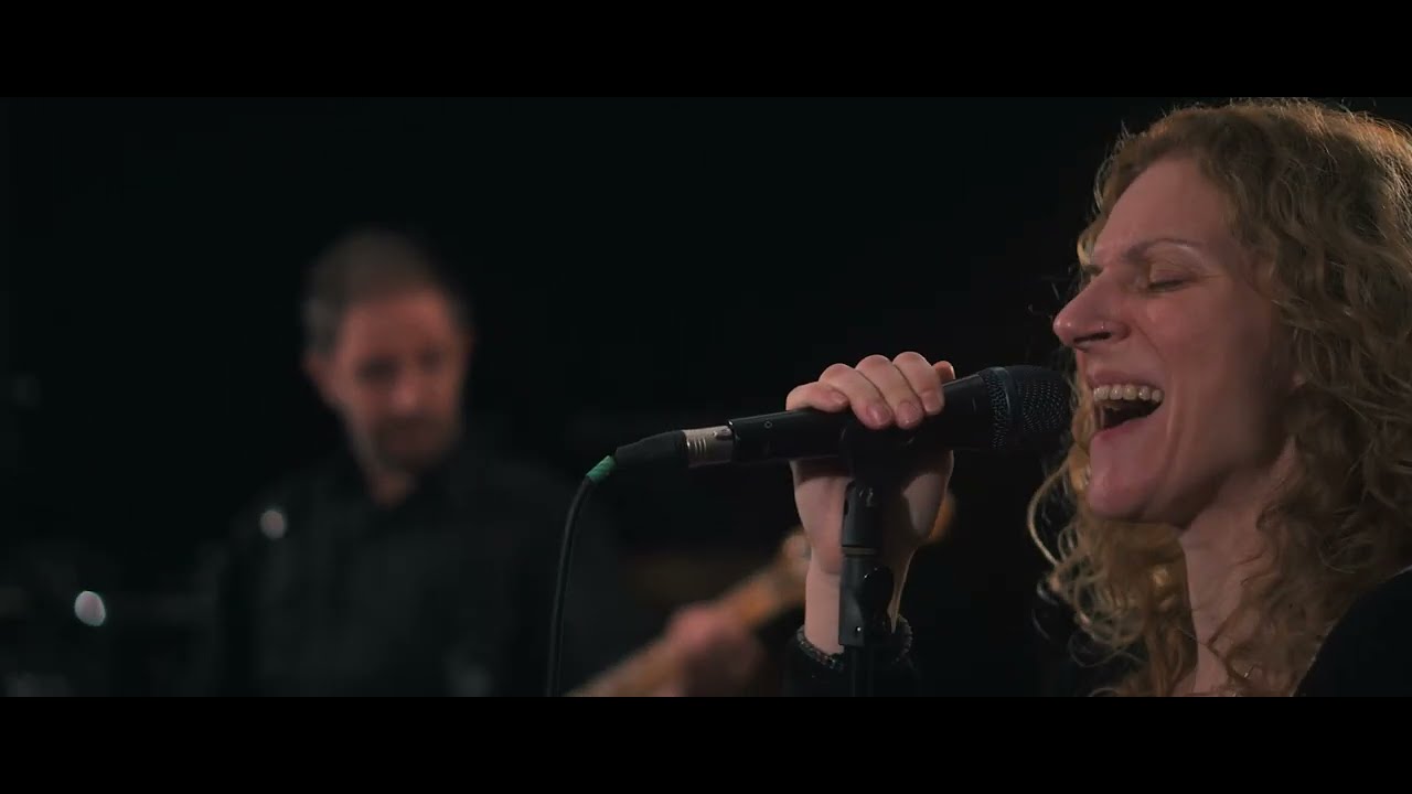 Boozter - Take It Easy (live in studio)