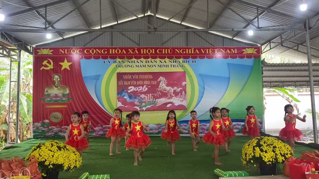Hoàng Ngọc Khánh Vân - Bún