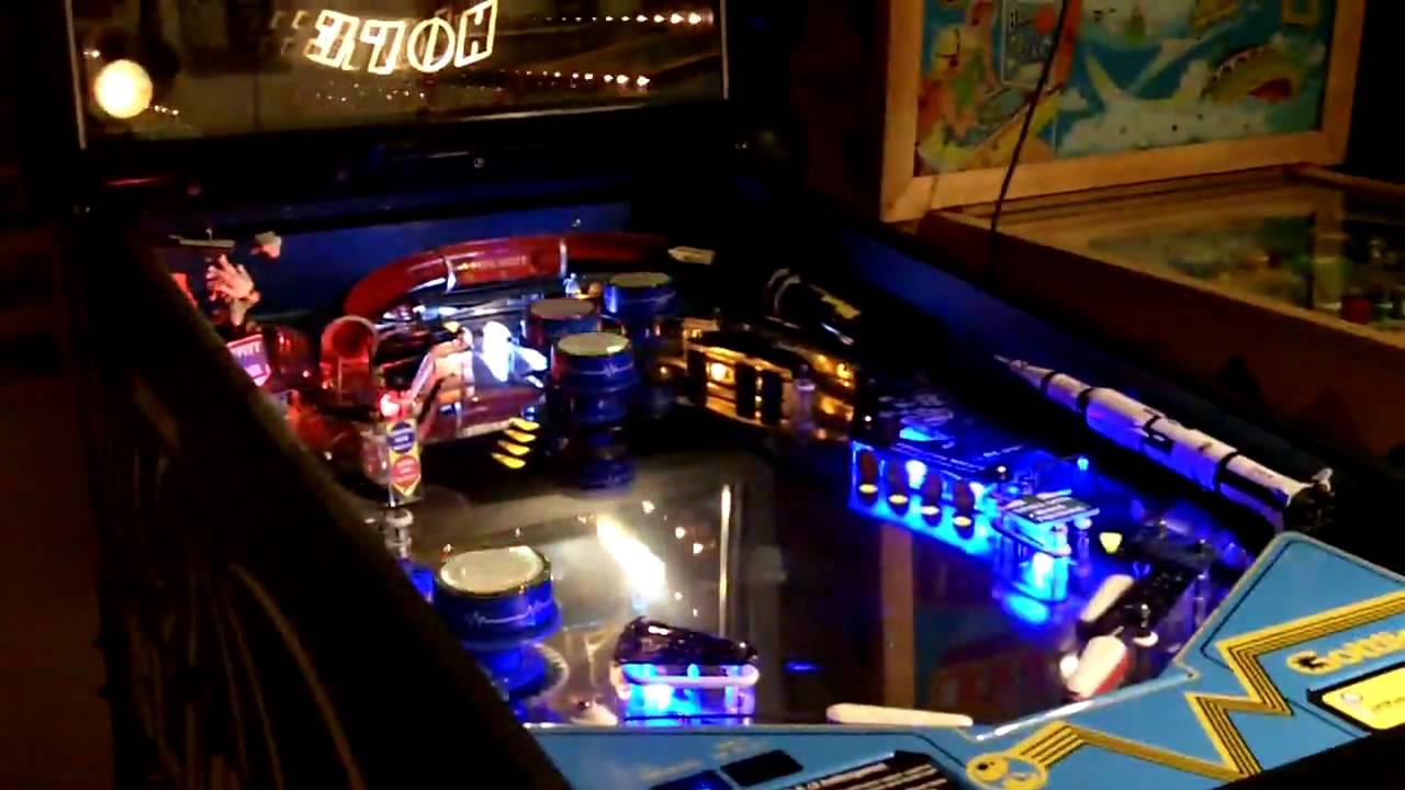 Black Hole 2; Cosmic Chaos Pinball