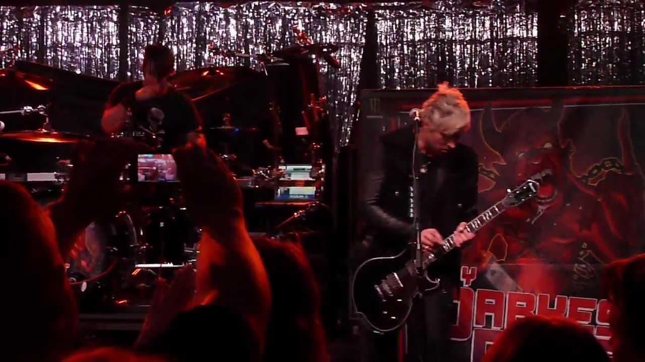 My Darkest Days - "Save Yourself" Live at The Phase 2 Club,  8/24/12  Song #2