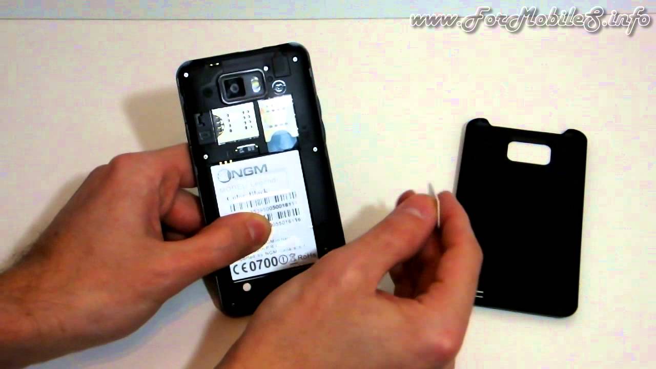 Inserimento SIM, microSD, batteria ed accensione di NGM Wemove Legend