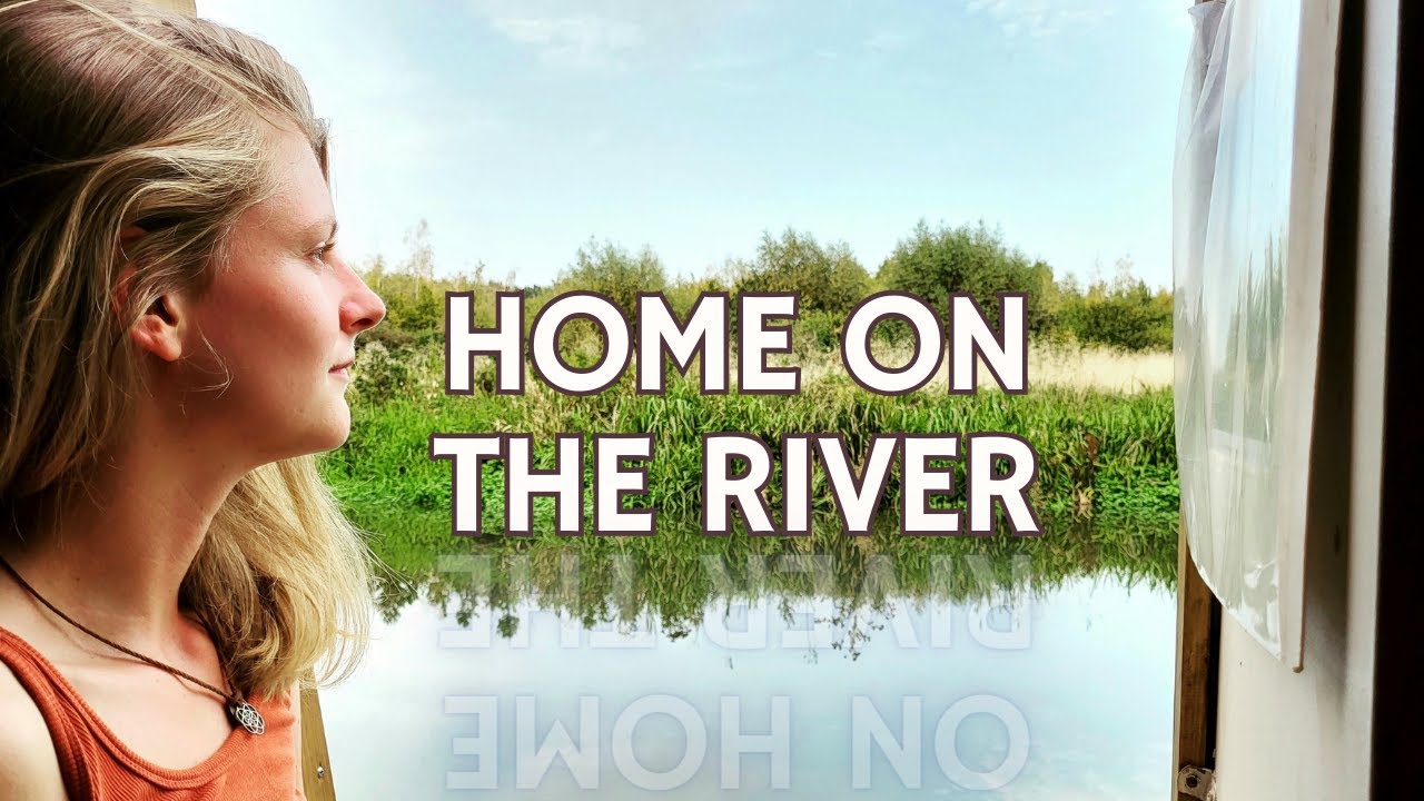 NARROWBOAT Home on the River with May