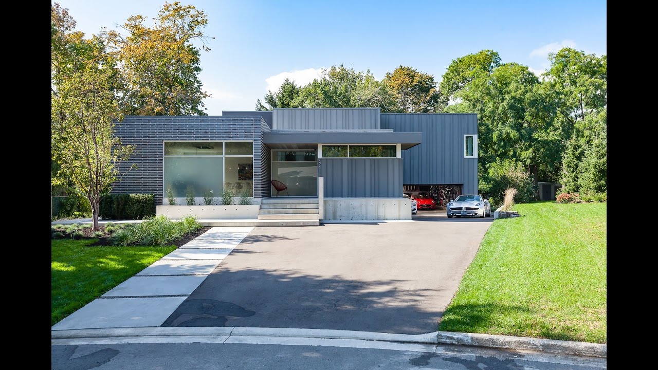 294 Vance Drive, Oakville, ON