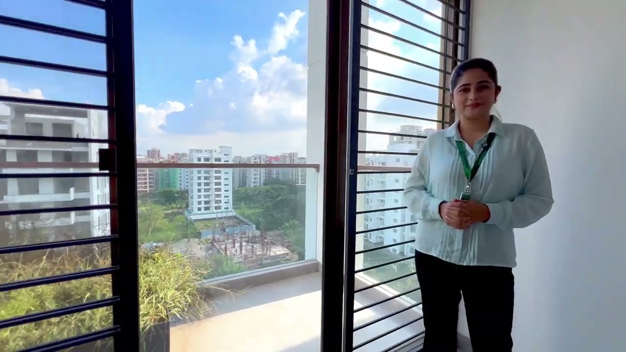 2400 Sft Luxurious Apartment Available 8th floor for Sale in Bashundhara R/A.