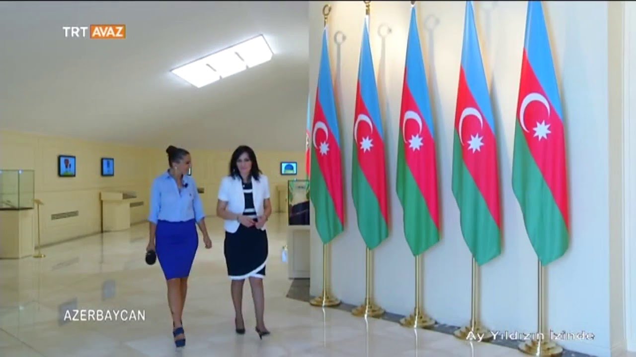Azerbaycan Devlet Bayrak Meydanı - Ay Yıldızın İzinde - TRT Avaz
