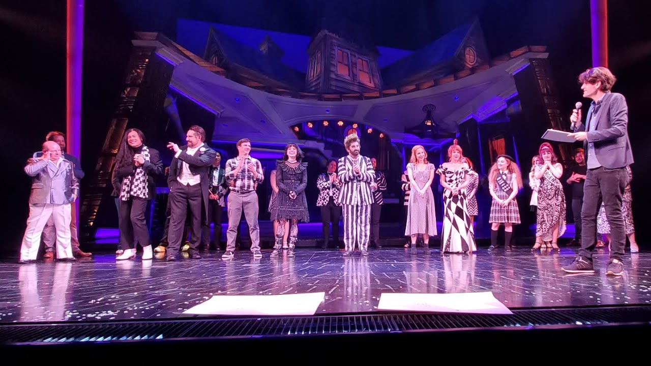Beetlejuice | Final Broadway Performance Curtain Call/Speech/Exit Music | Sunday, 01/08/23