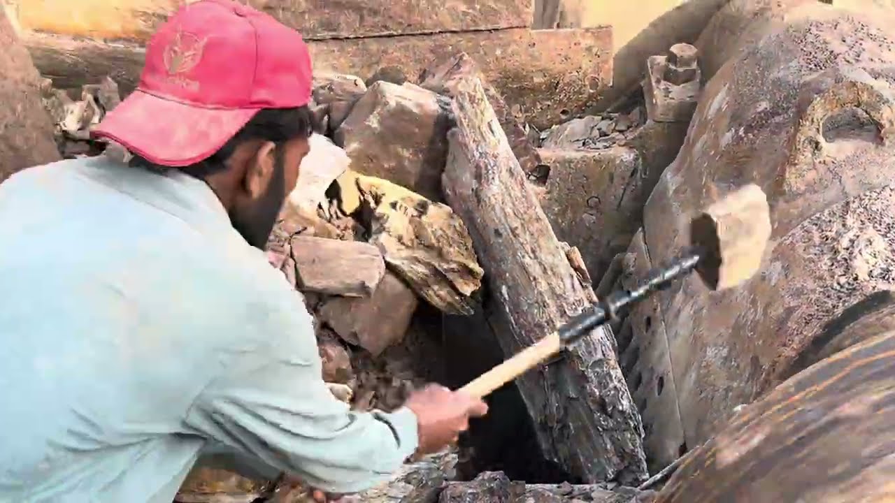 PLAYING  With Giant Rocks.ASMR Rock Quarry CRUSHING Oprations primary jaw Crusher in action#asmr