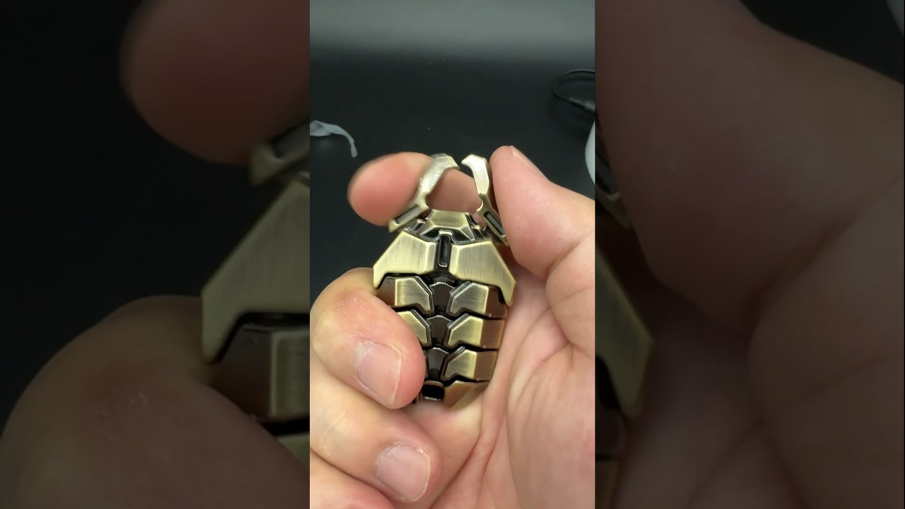 Metal scarabell-shaped fidget toy. What else do you think it's for?#EDC #fidgettoys #edc #antistress
