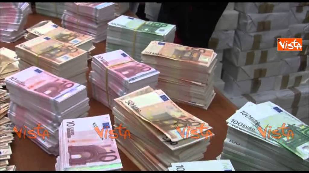 53 MILIONI DI EURO FALSI TROVATI IN UNA CANTINA A NAPOLI DAI CARABINIERI