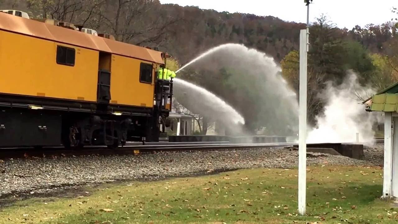Loram Rail Grinder on Main 1 at Elliston, VA