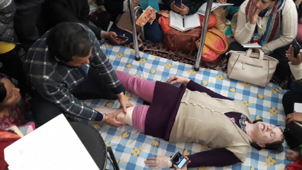 घुटने दर्द को बिल्कुल ठीक करने का बेहतरीन तरीका न्यूरोथेरेपी के द्वारा,कृपया आप भी सीखे न्यूरोथेरपी।