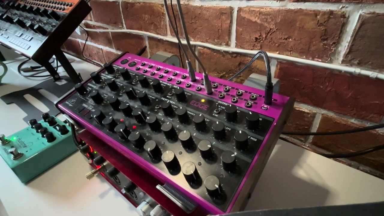 Behringer Edge Jam with only Nux Duotime