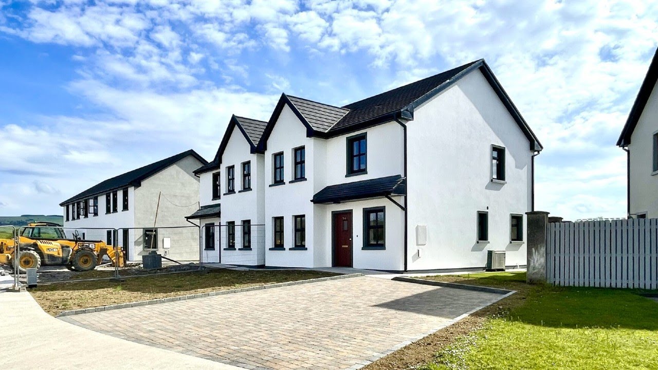 34 Clonough Avenue, Castleisland, Co Kerry