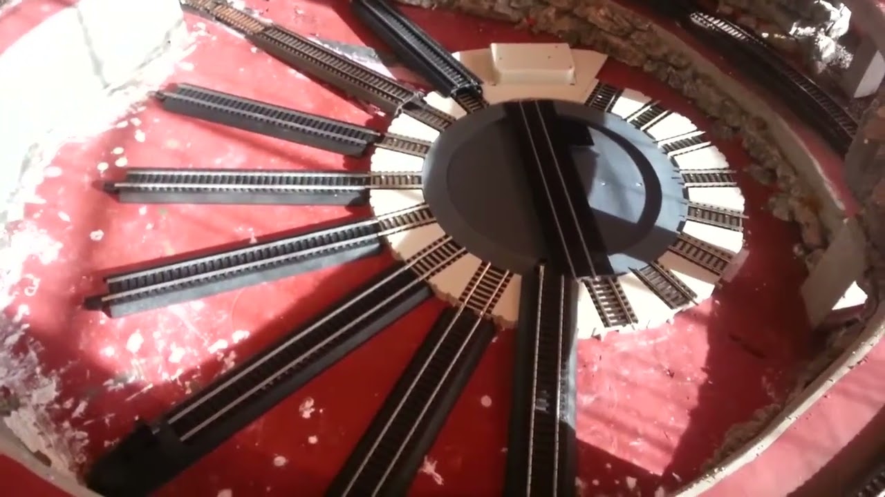 18. Bachmann's HO turntable control choices