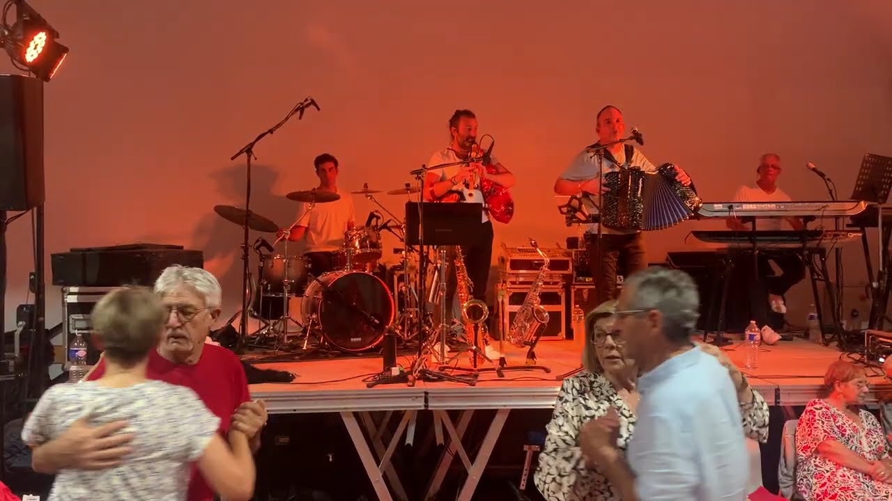 Le Mazuc valse par Gilles Saby et ses musiciens