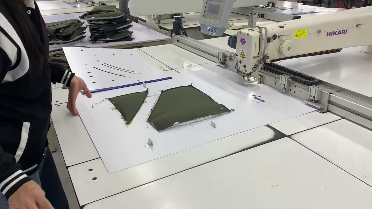 CARHARTT- 105475 Chần thấn trước dưới+ chần sườn +thả khóa túi xườn + lót túi suờn