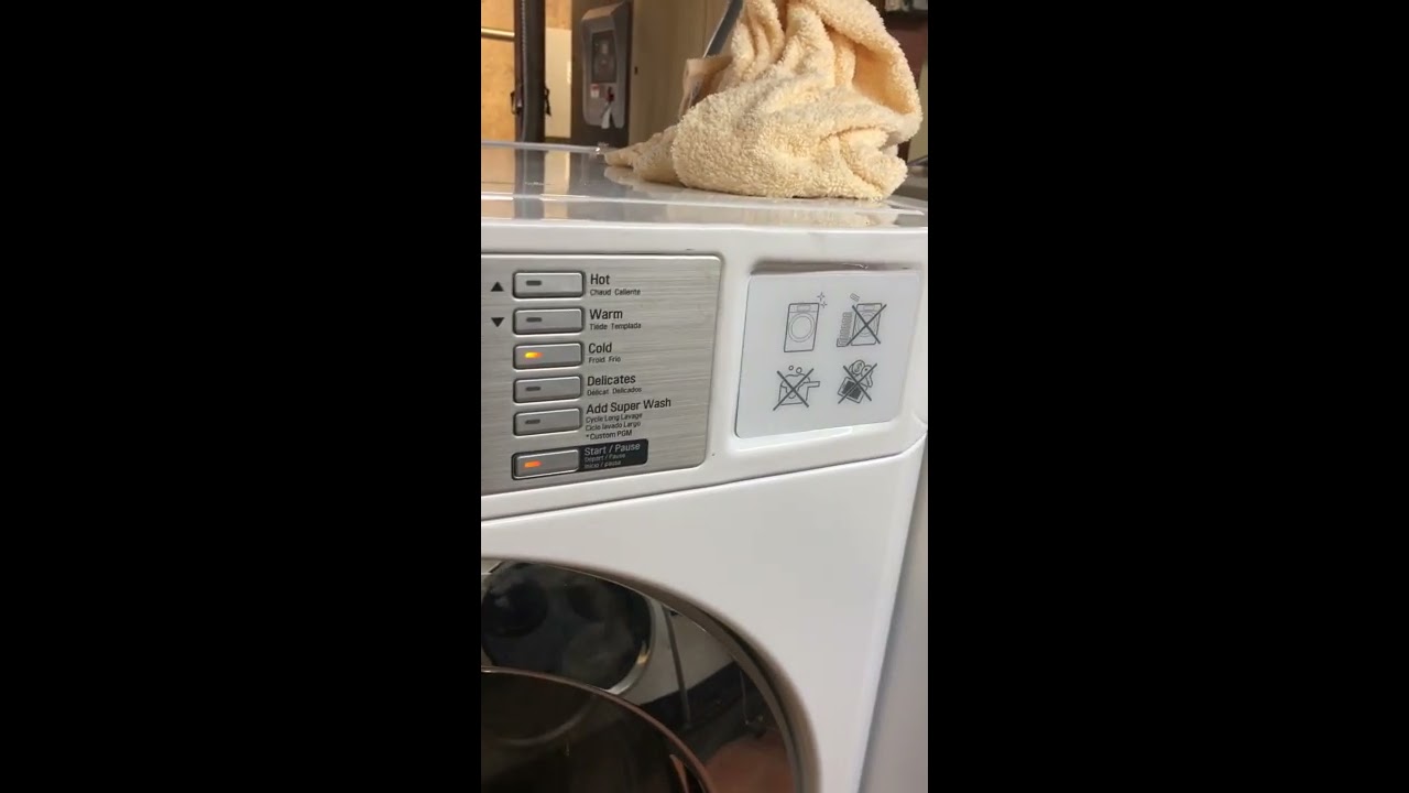 LG 2019 Titan C Softmount Washers & Dryers