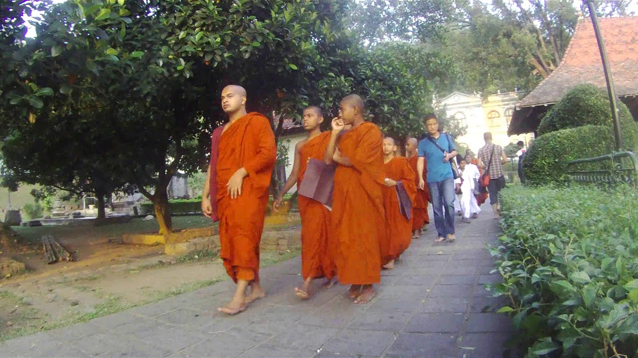 Zahntempel in Kandy Teil1