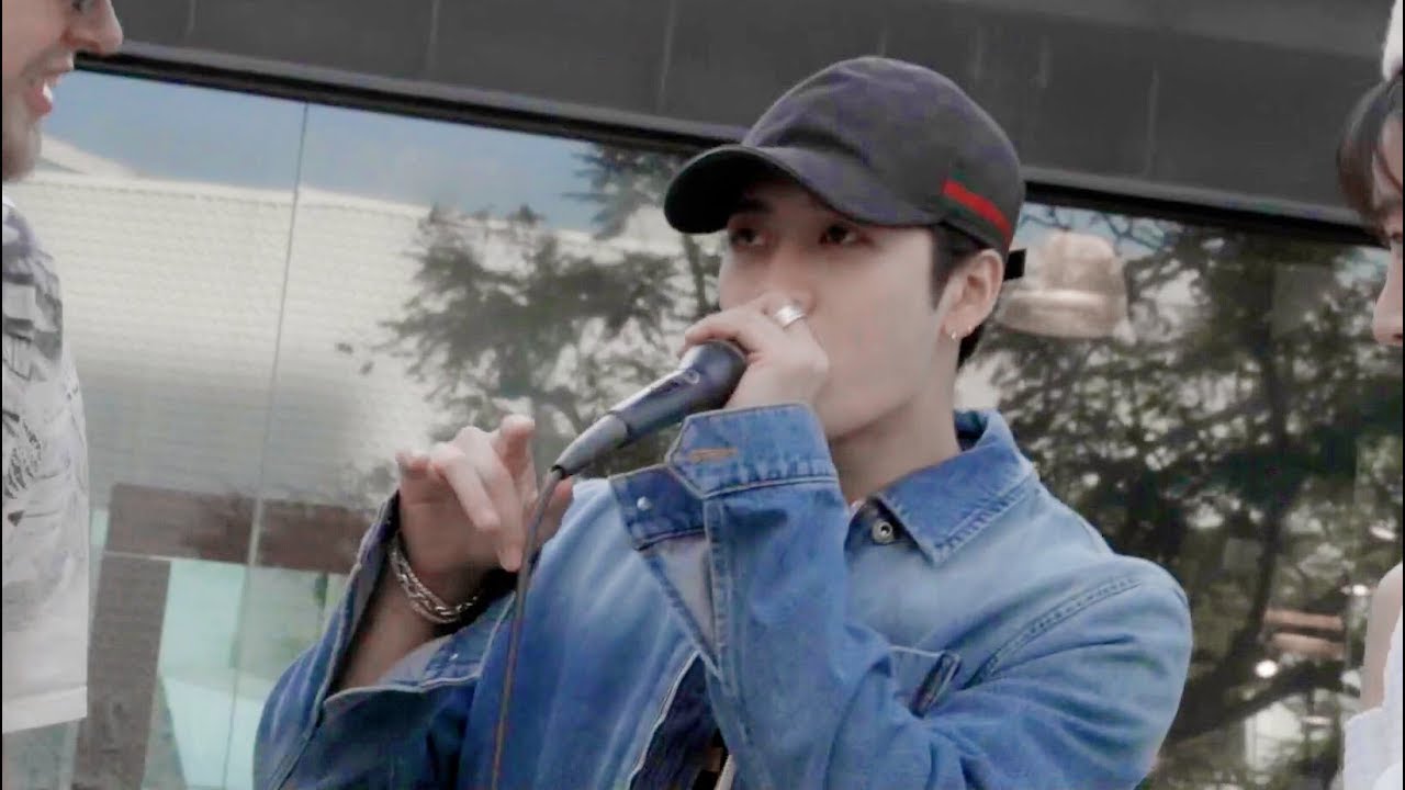 [HD]Jackson Wang's beatbox on the LA street before AMA